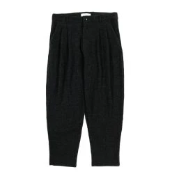 A KIND OF GUISE PLEATED WIDE TROUSERS DARK COVE CHECK