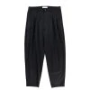 A KIND OF GUISE PLEATED WIDE TROUSERS GREY MELANGE