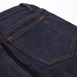 A.P.C. PETIT NEW STANDARD STRETCH DENIM 11 A.P.C. PETIT NEW STANDARD STRETCH DENIM -N.HOOLYWOOD Shop details 198