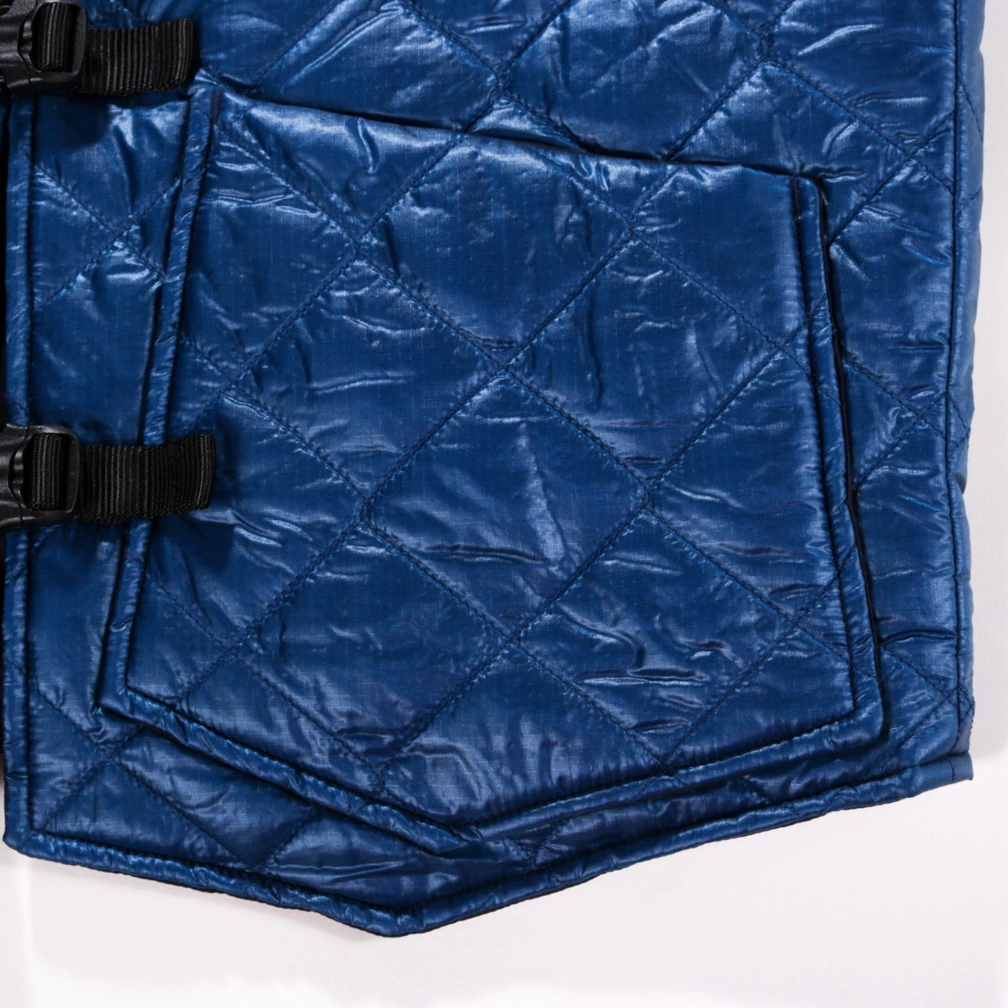 MONITALY QUILTED CINCHO VEST ZIGZAG NAVY 6 MONITALY QUILTED CINCHO VEST ZIGZAG NAVY - Image 6